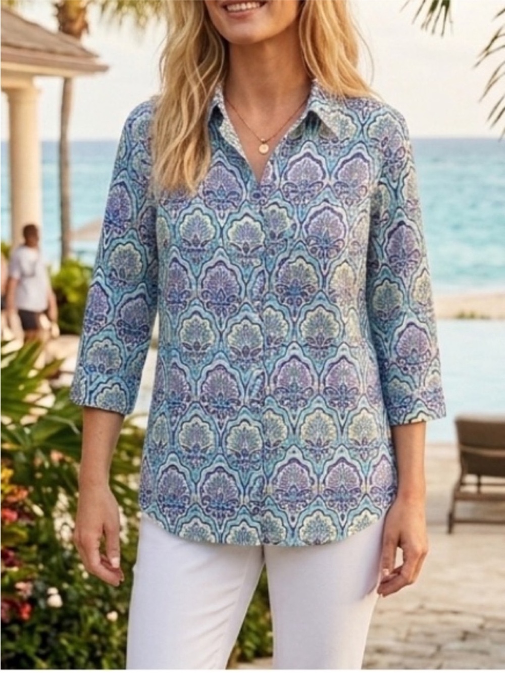Chico’s Blue Patterned Collared Linen Button Up Top